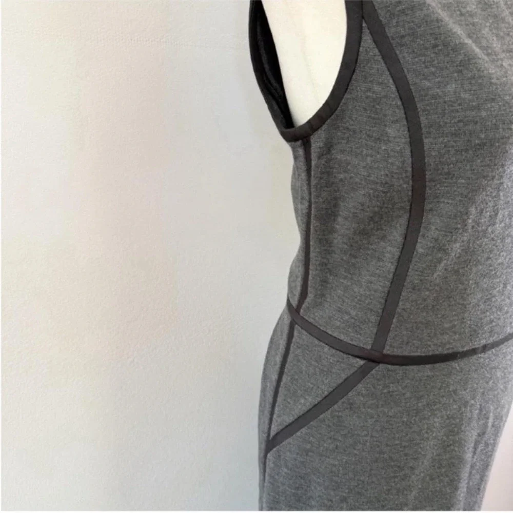 Tory Burch Sheath Dress Womens Small Gray Wool Career Minimaist Quiet Luxury